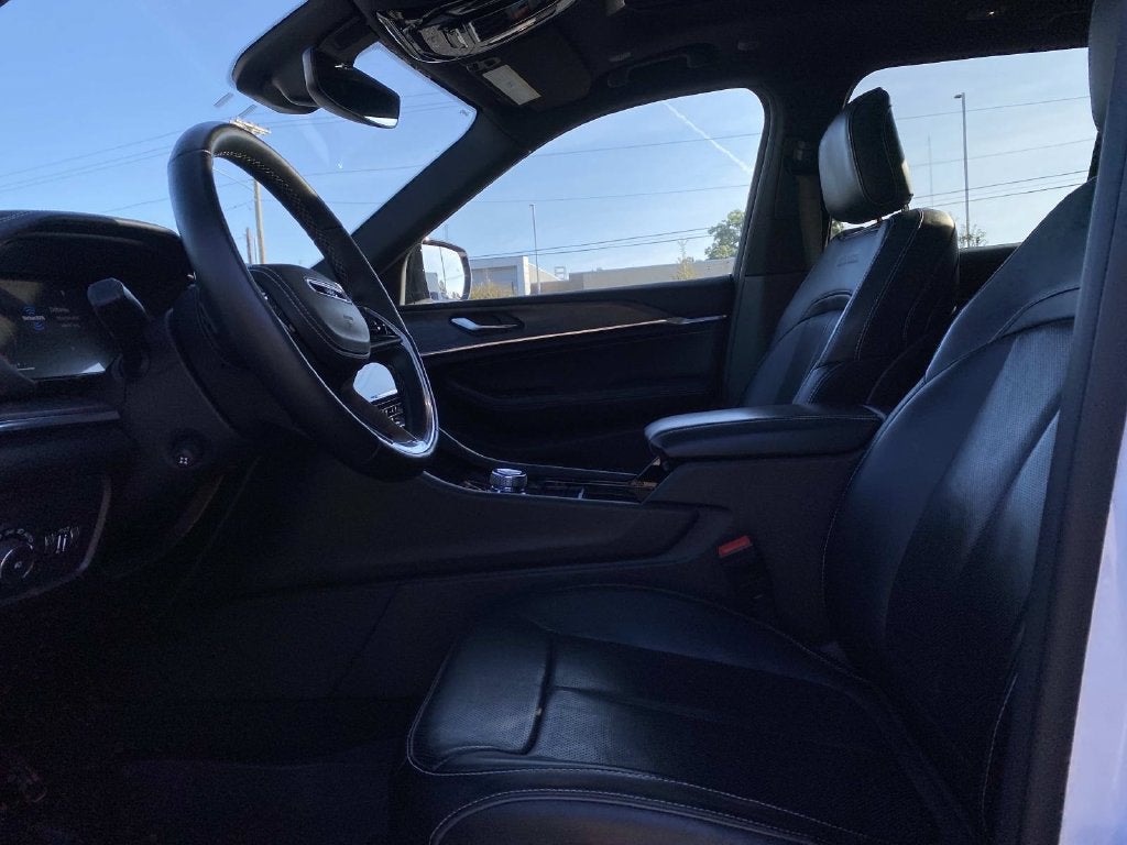 2022 Jeep Grand Cherokee Overland