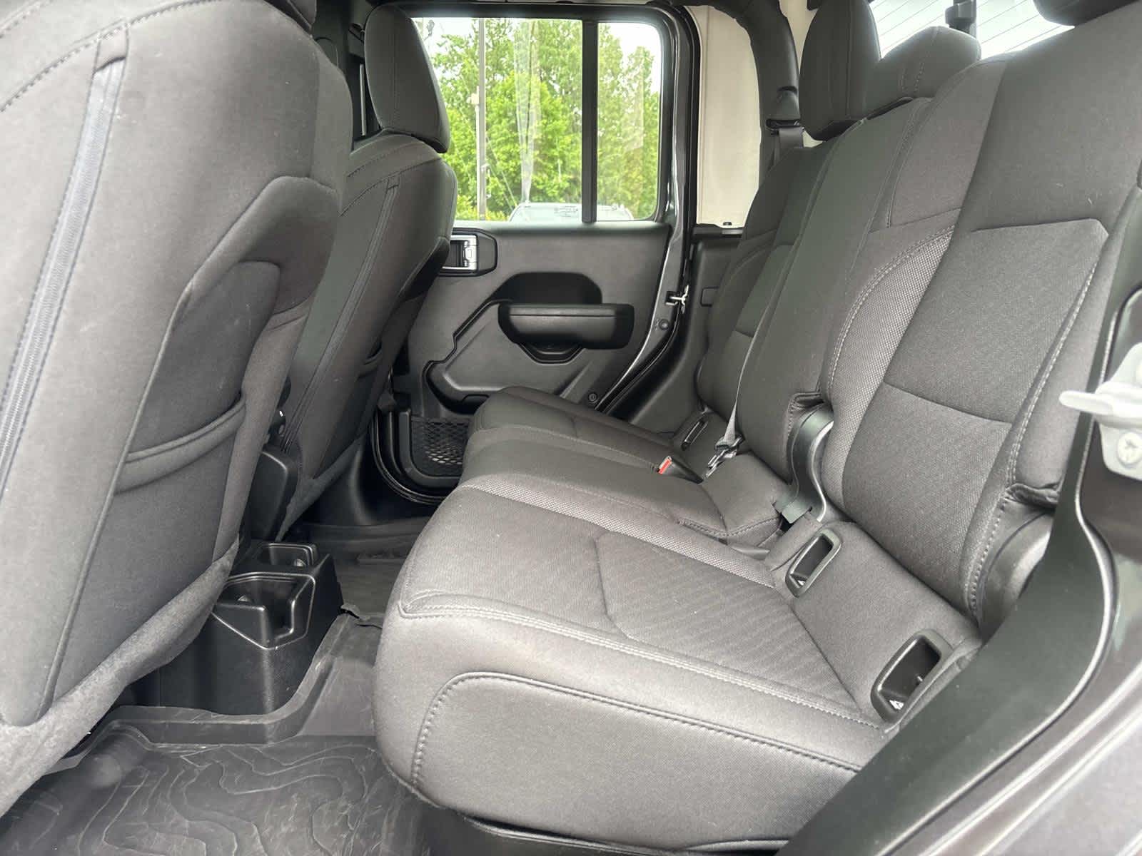 2023 Jeep Gladiator Sport S