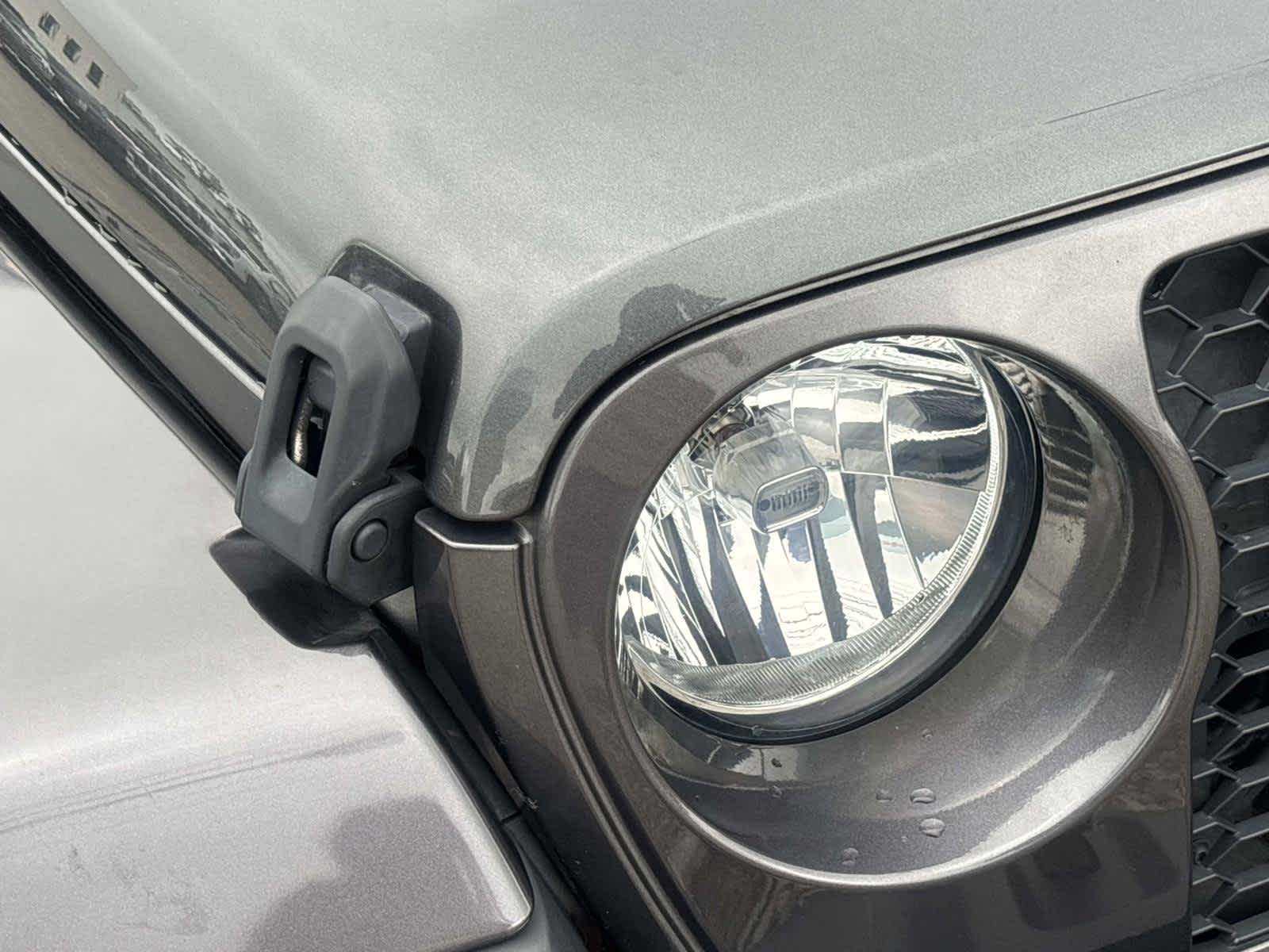 2023 Jeep Gladiator Sport S