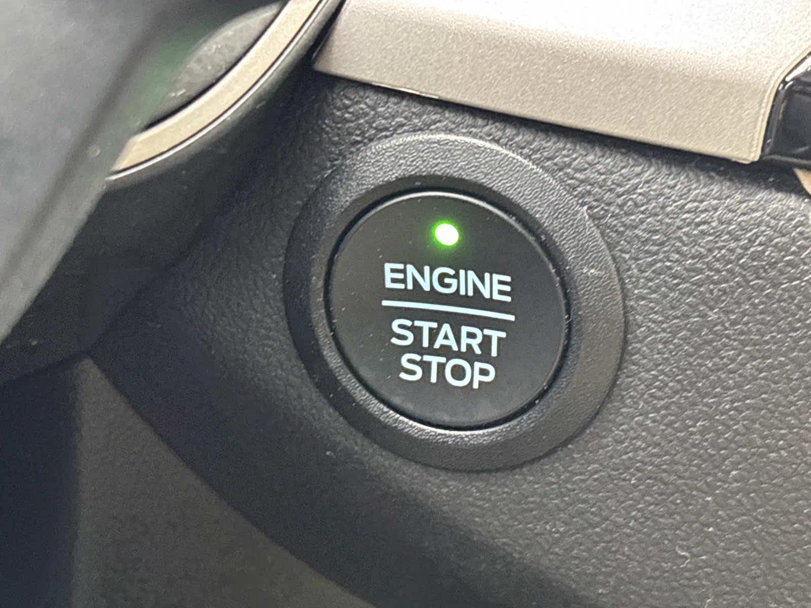 2022 Ford Escape SE Hybrid