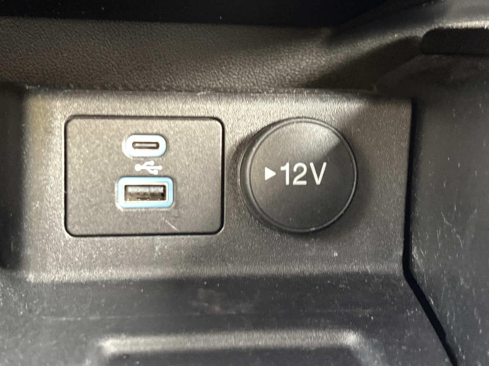 2022 Ford Escape SE Hybrid