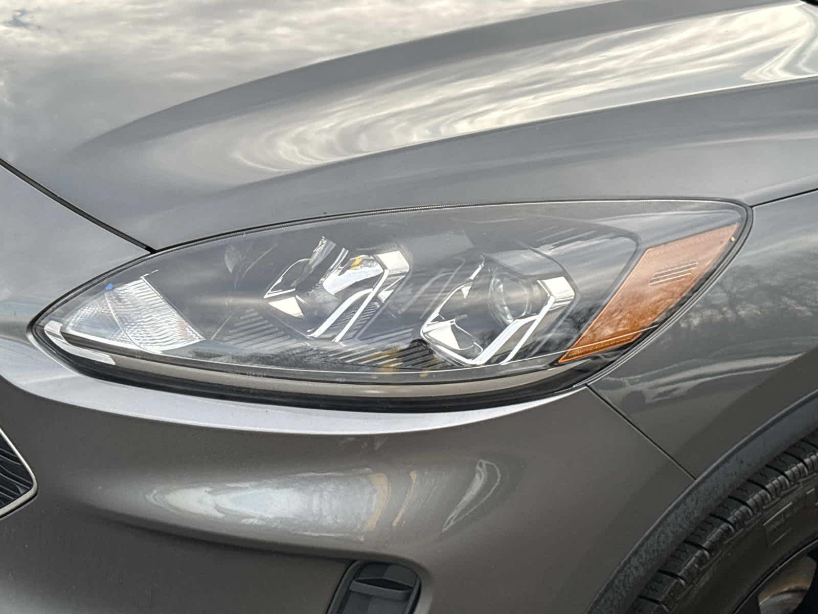 2022 Ford Escape SE Hybrid