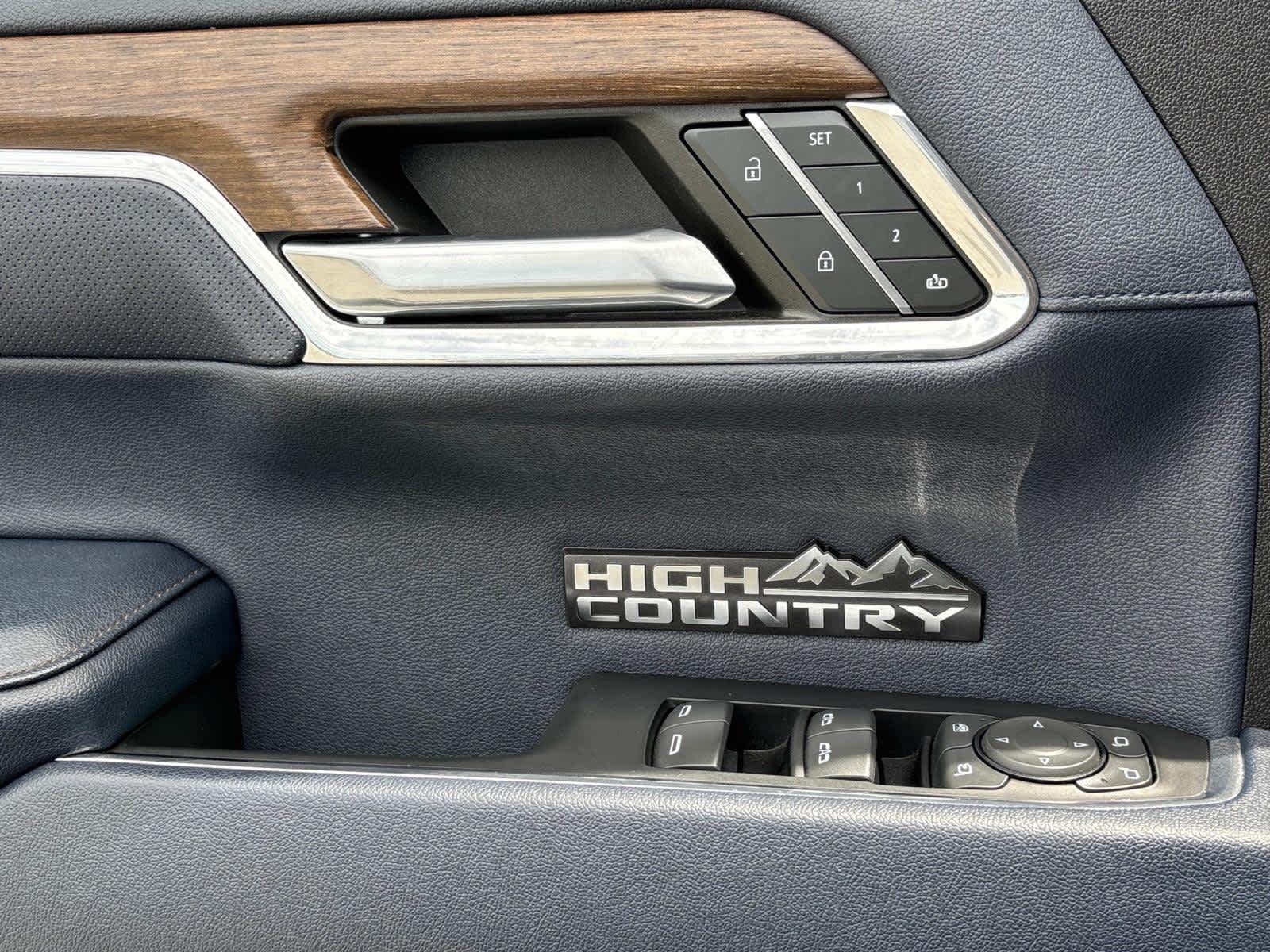 2023 Chevrolet Silverado 1500 High Country