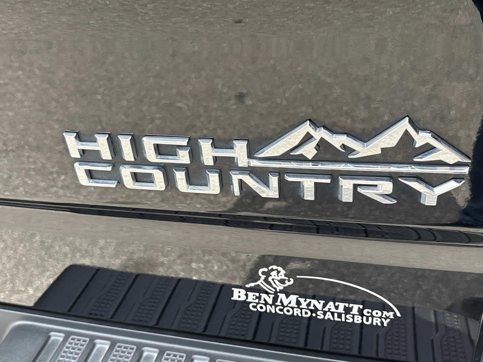 2023 Chevrolet Silverado 1500 High Country