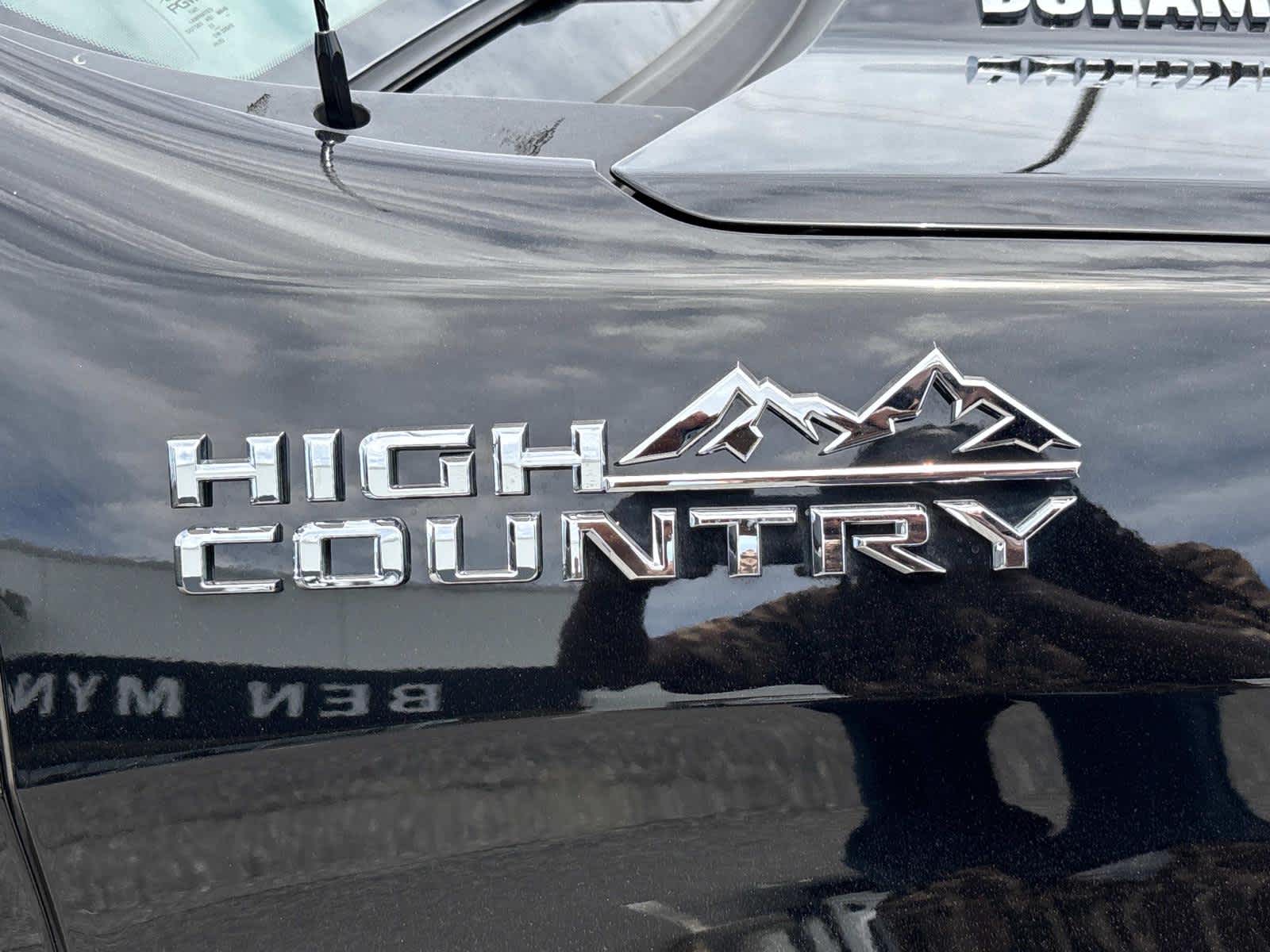 2023 Chevrolet Silverado 1500 High Country