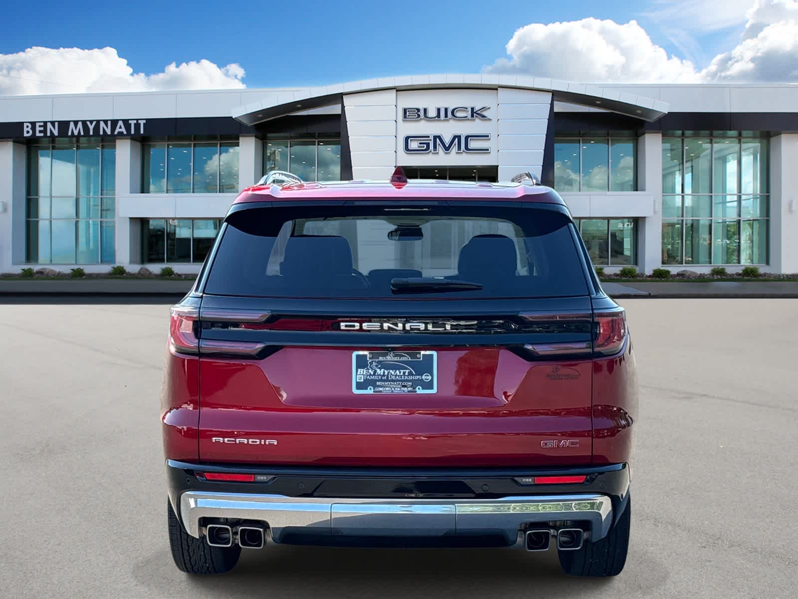 2025 GMC Acadia Denali