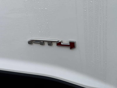 2022 GMC Acadia AT4