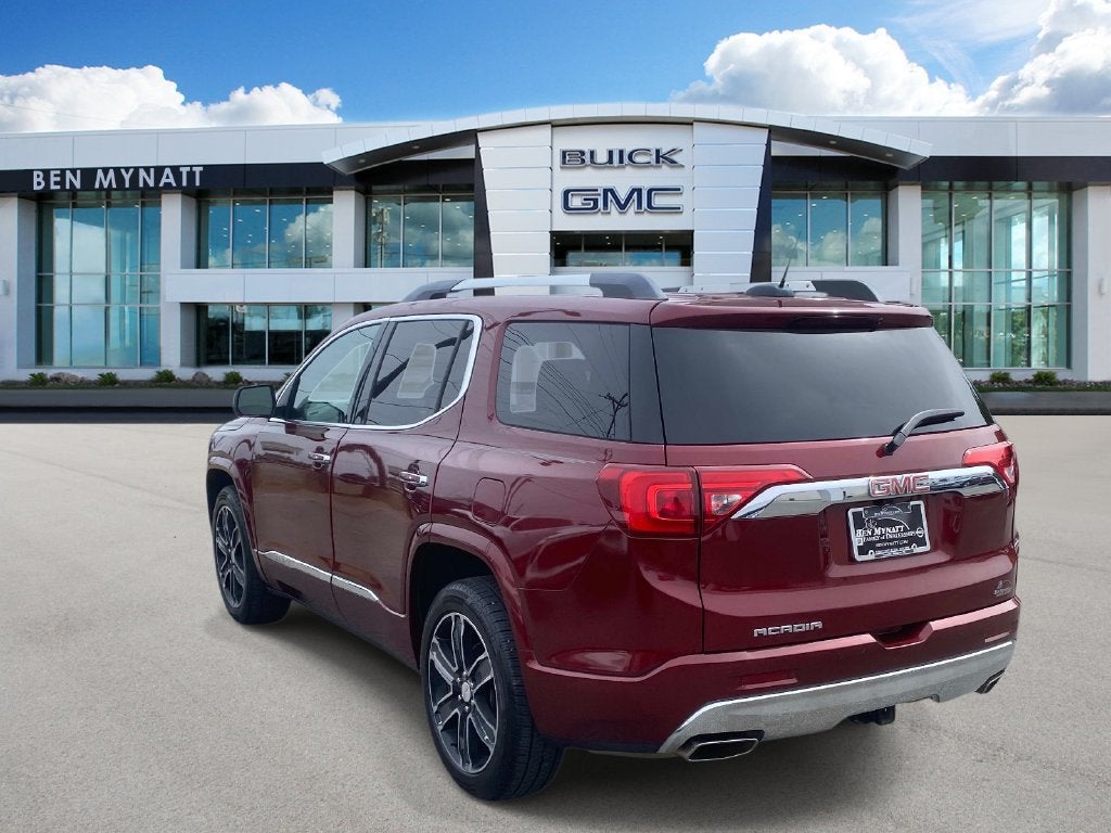 2017 GMC Acadia Denali