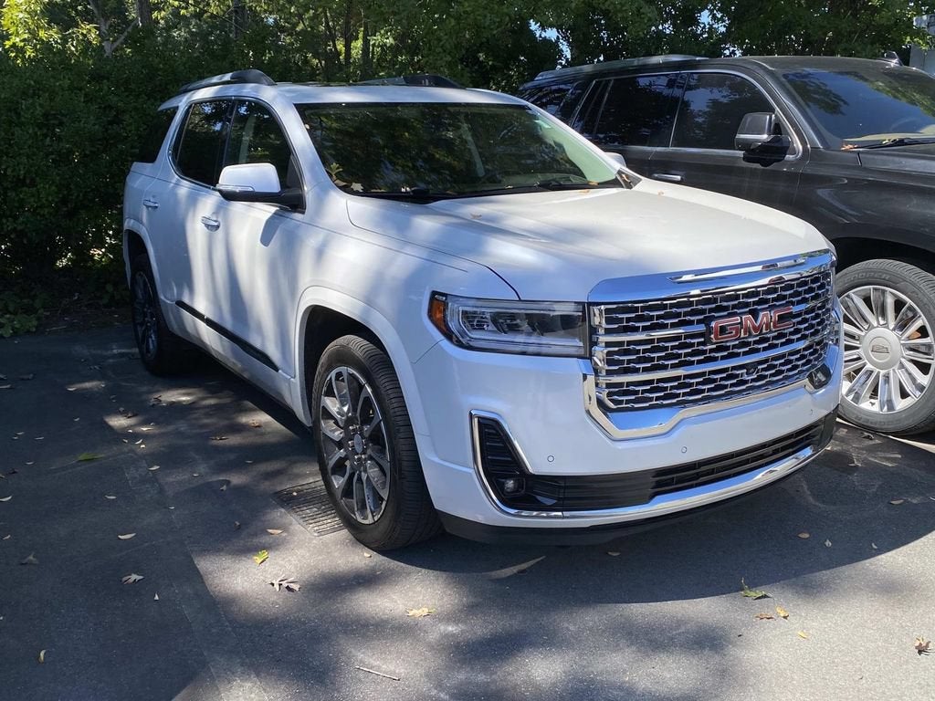 2020 GMC Acadia Denali