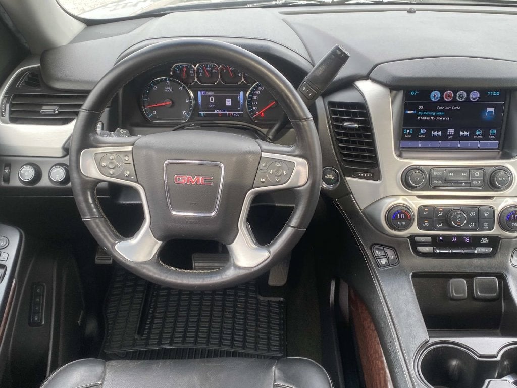 2017 GMC Yukon SLT
