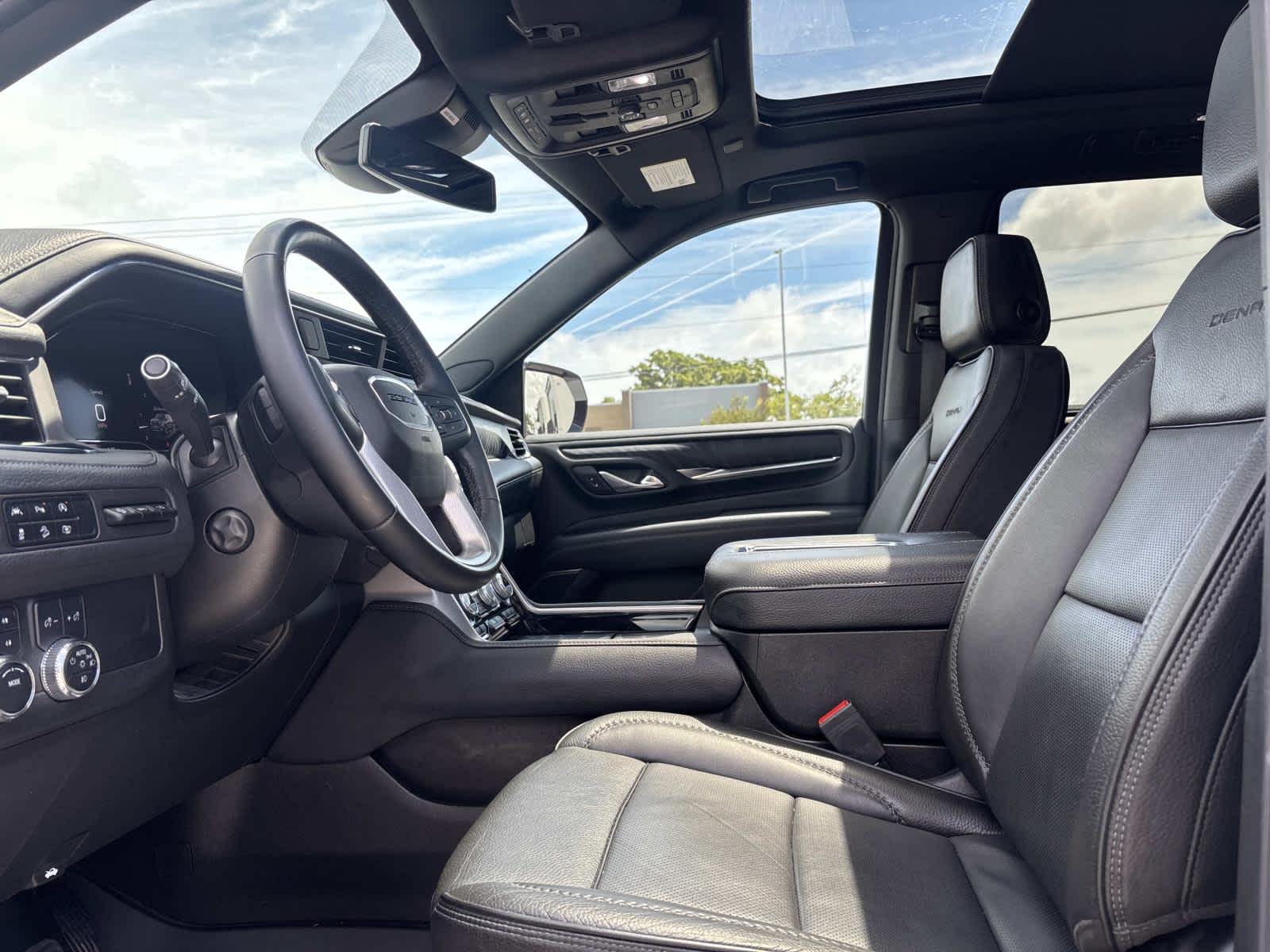 2023 GMC Yukon Denali