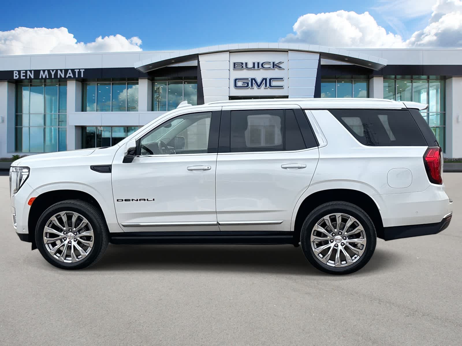 2023 GMC Yukon Denali