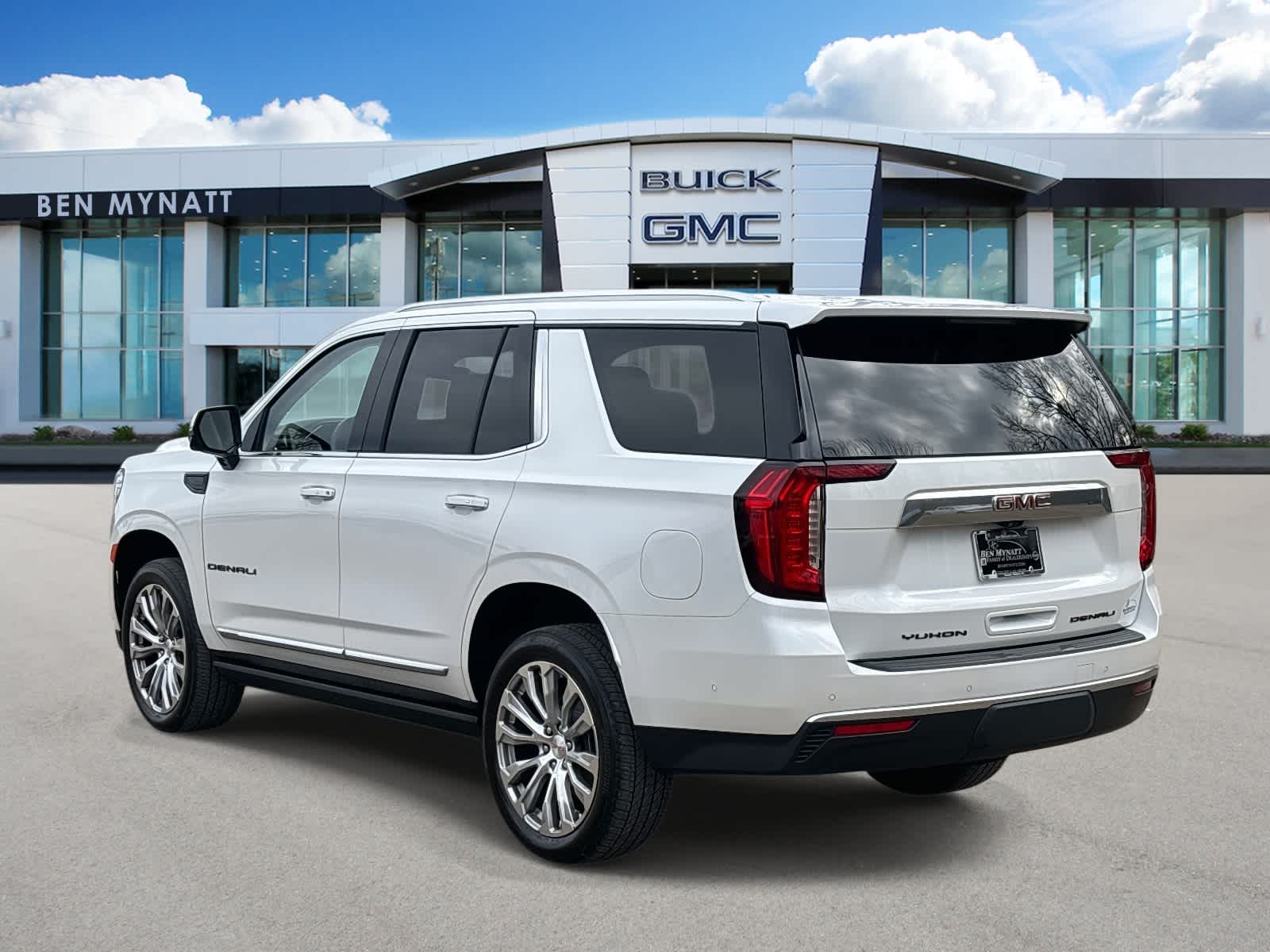 2023 GMC Yukon Denali