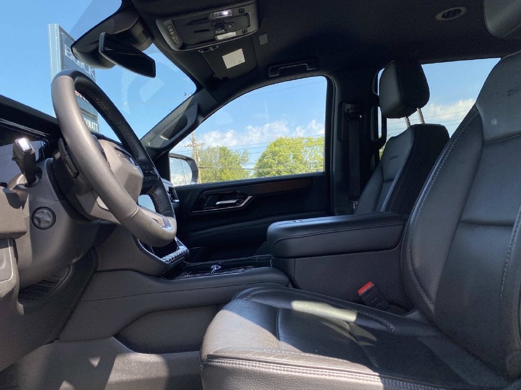 2025 GMC Yukon Denali