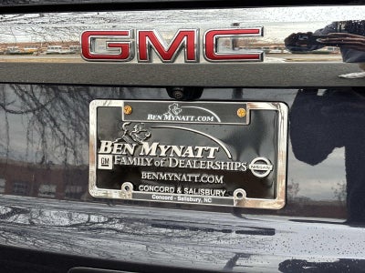 2023 GMC Yukon XL SLT