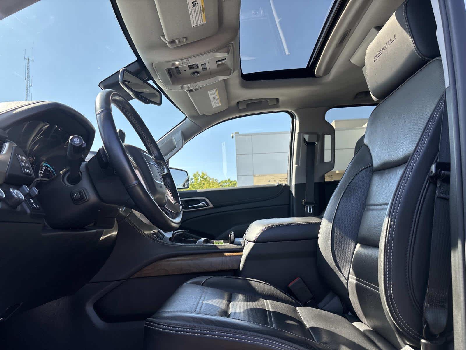 2020 GMC Yukon XL Denali