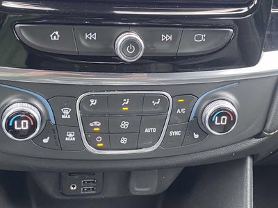 2022 Chevrolet Traverse LT Leather