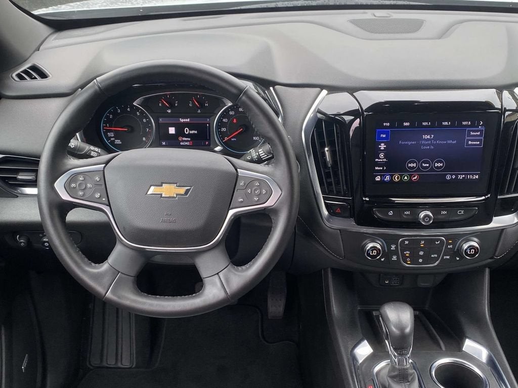 2022 Chevrolet Traverse LT Leather