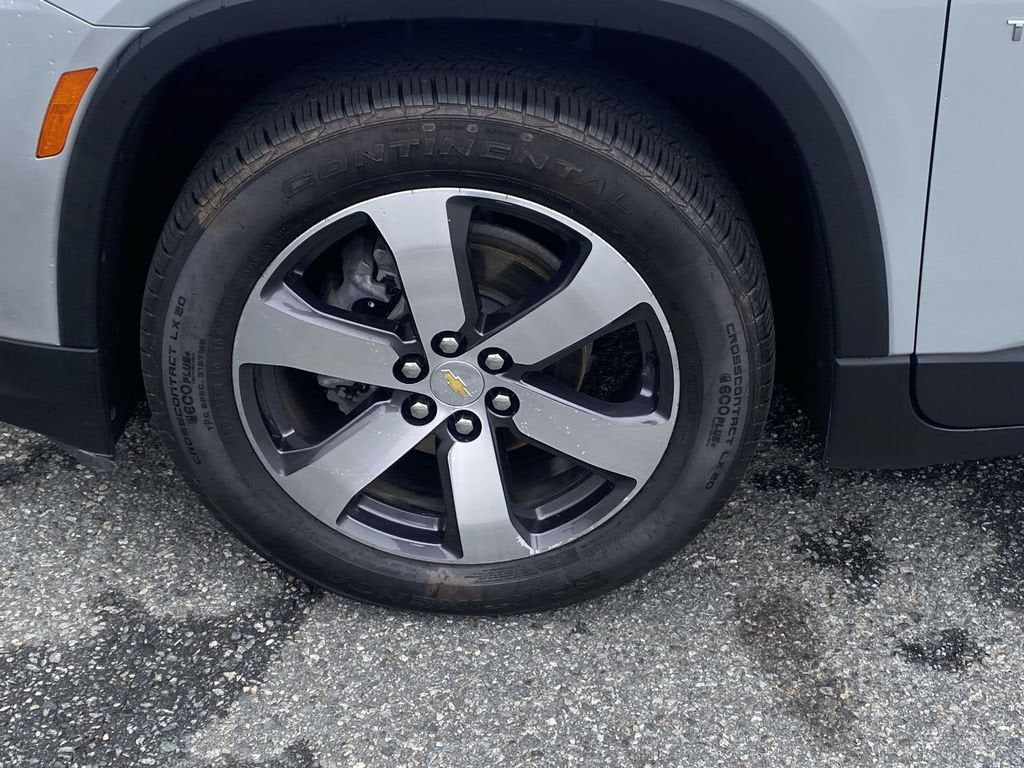 2022 Chevrolet Traverse LT Leather