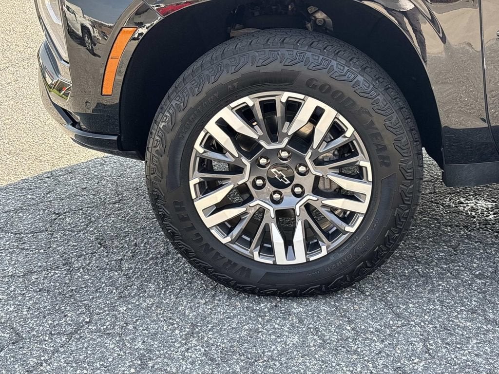 2025 Chevrolet Suburban Z71
