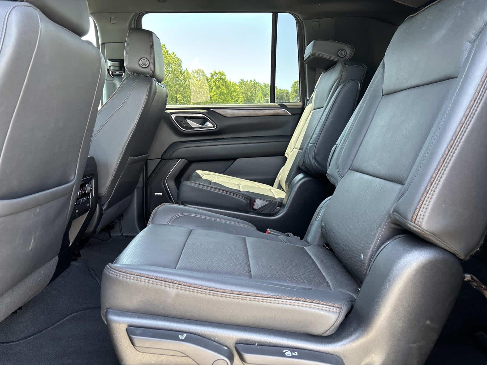 2023 Chevrolet Suburban High Country