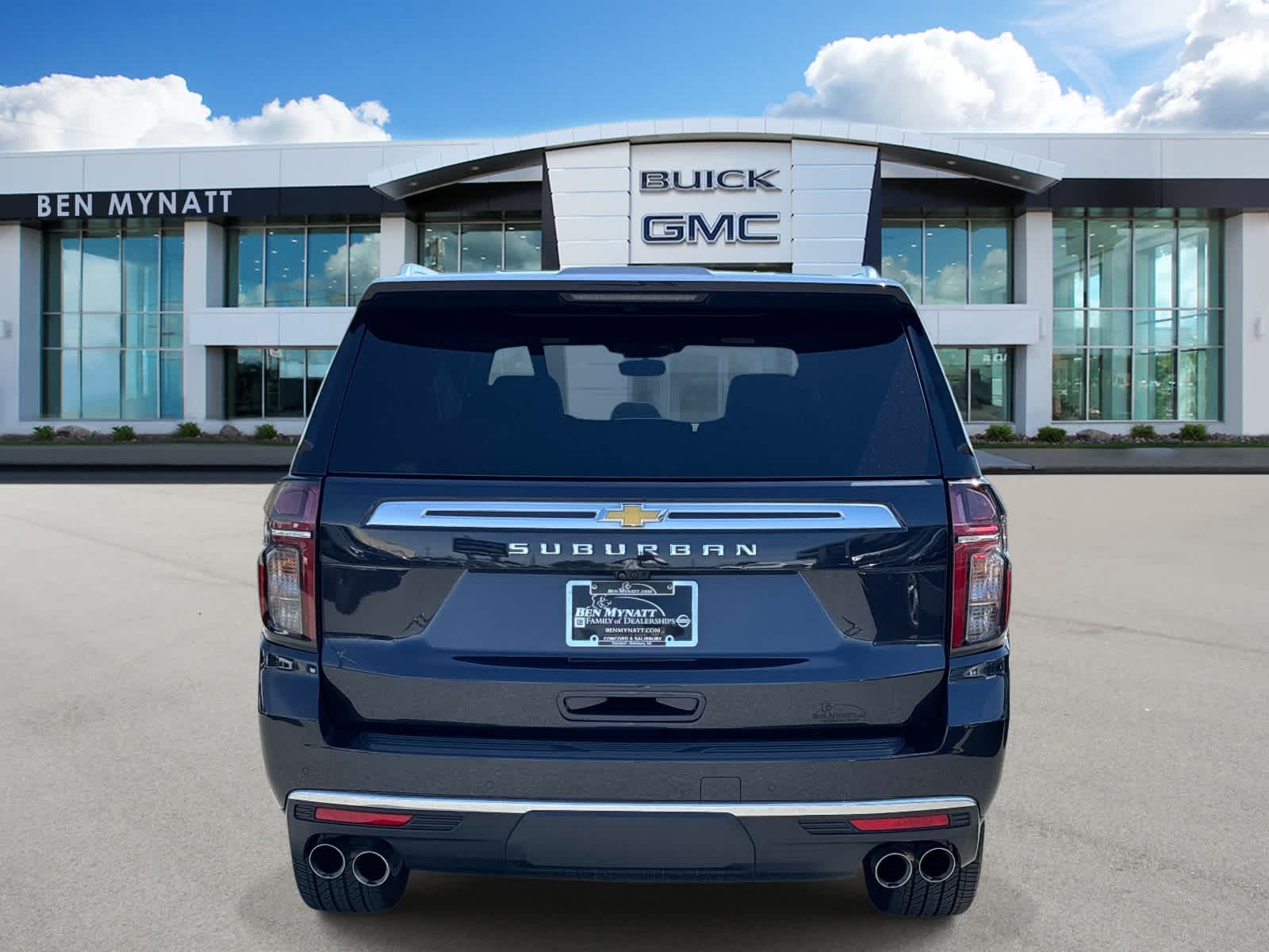 2023 Chevrolet Suburban High Country