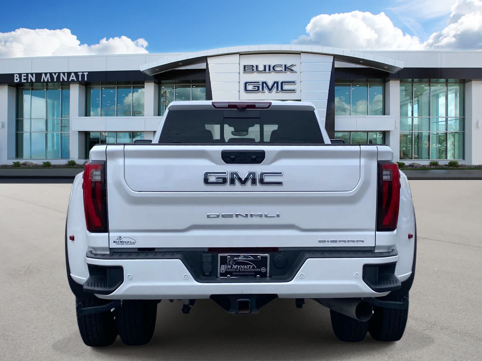 2025 GMC Sierra 3500 HD Denali Ultimate DRW