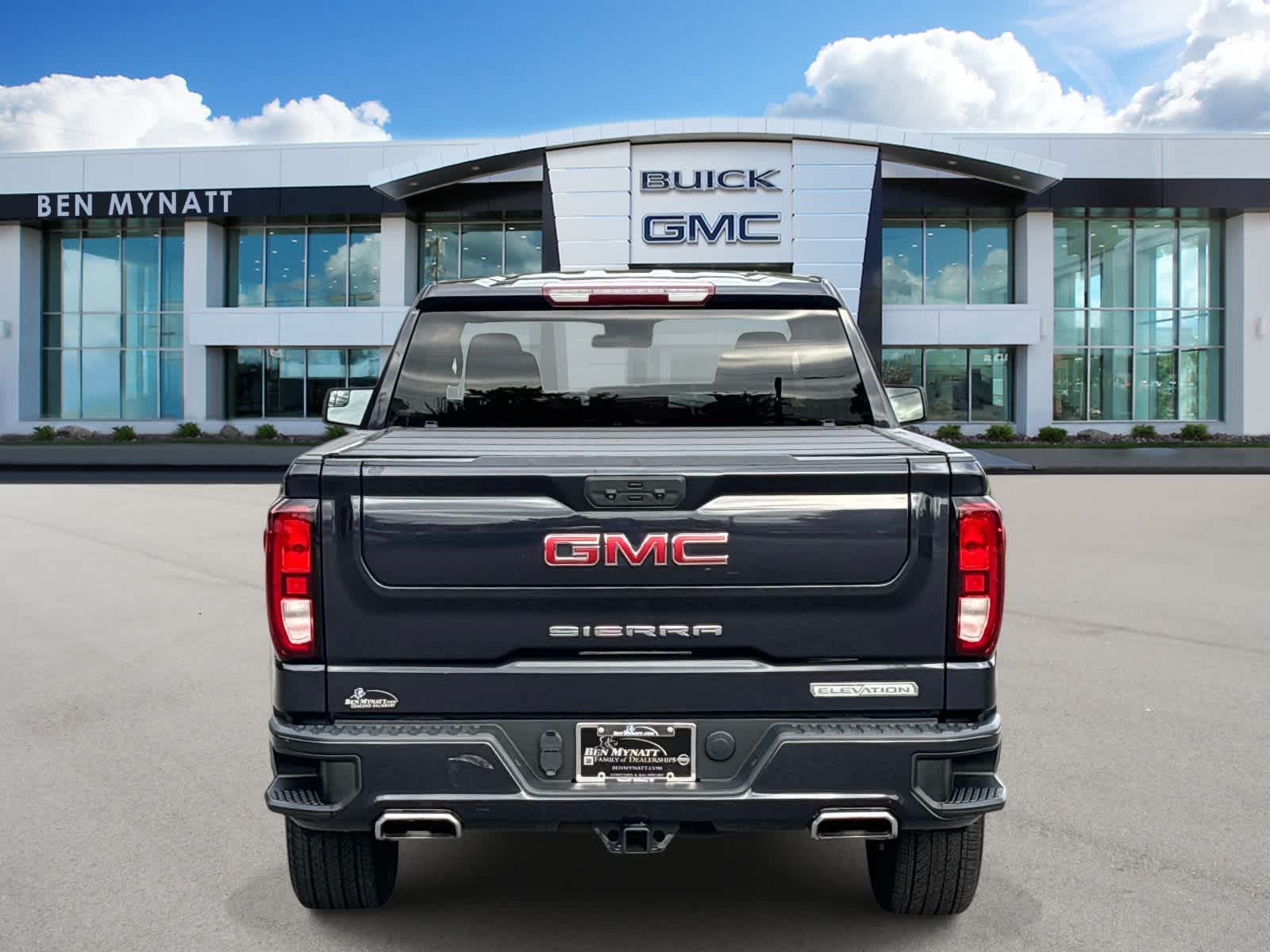 2022 GMC Sierra 1500 Elevation