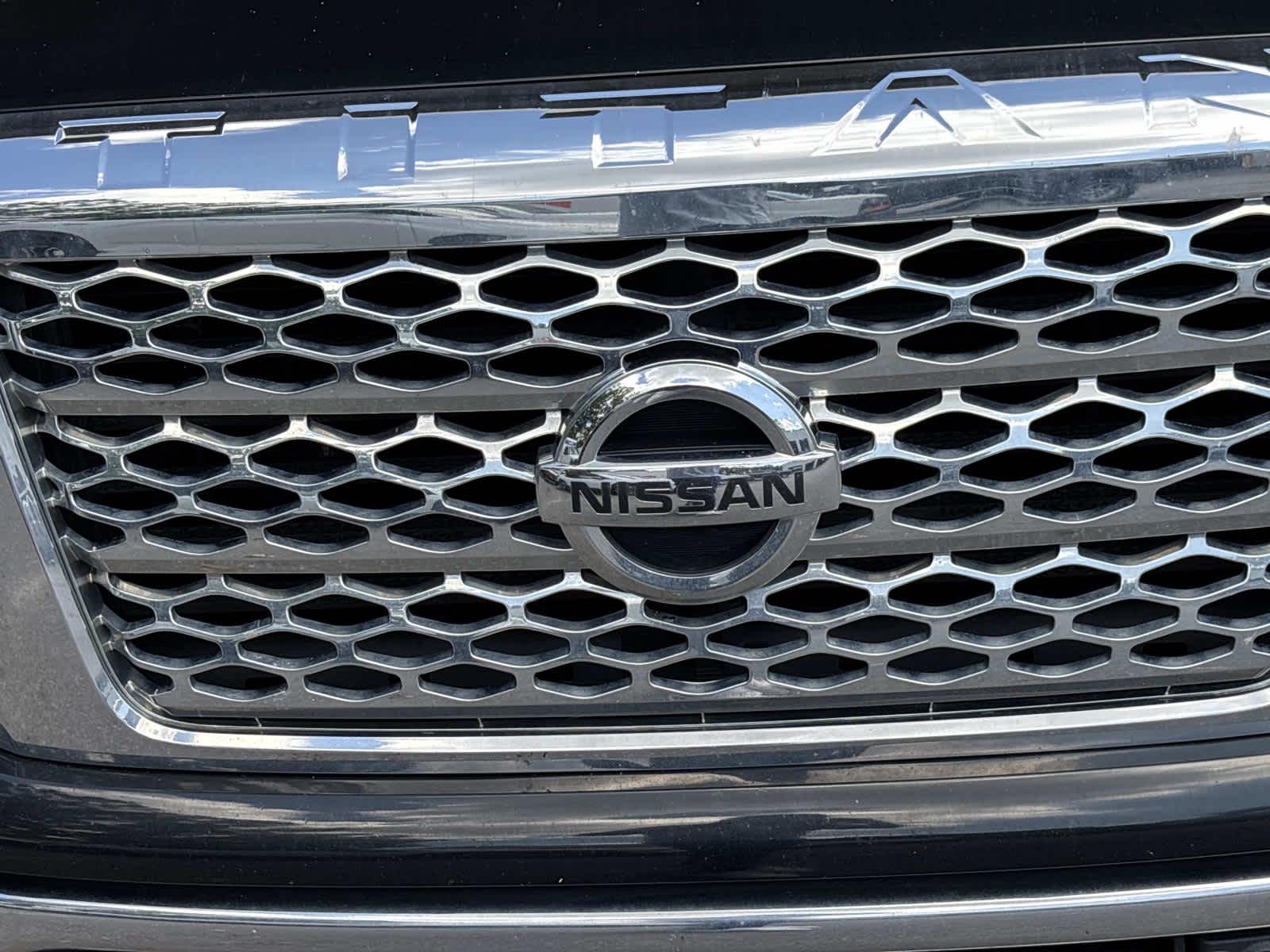 2019 Nissan Titan SV