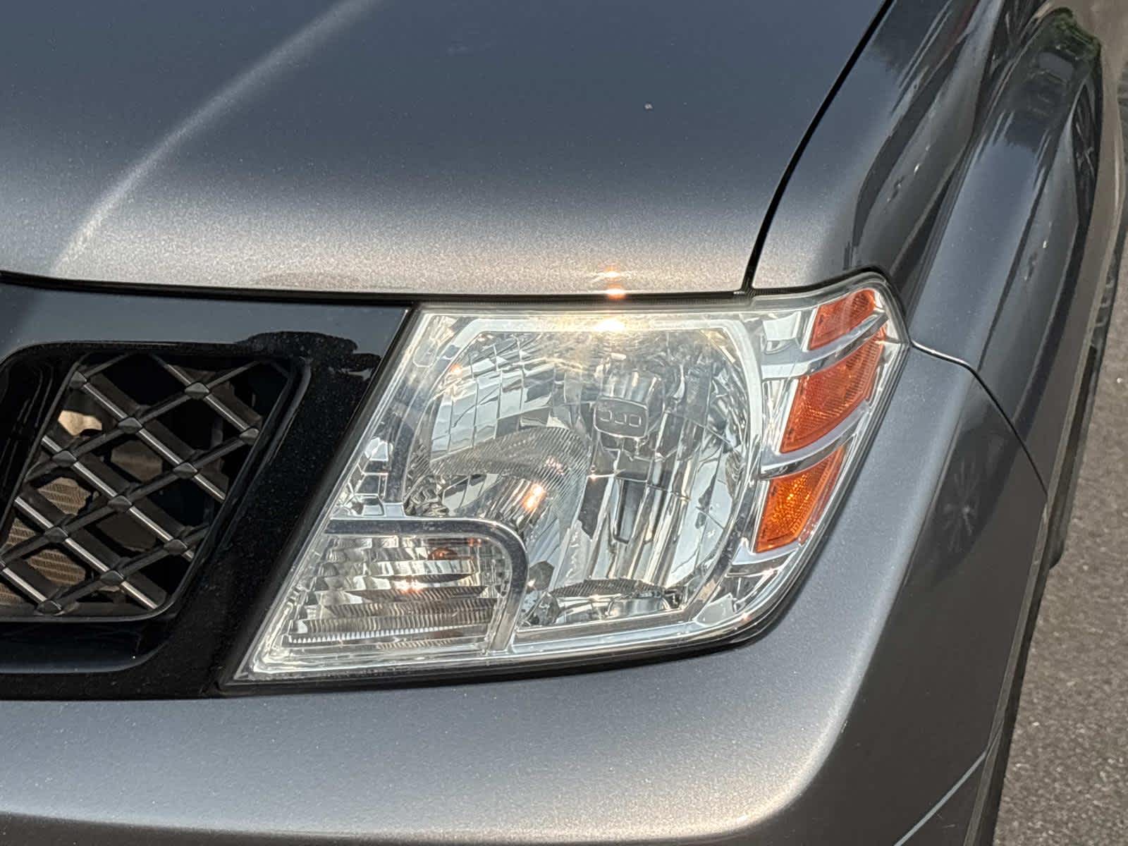 2021 Nissan Frontier SV
