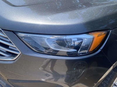 2020 Ford Edge SE