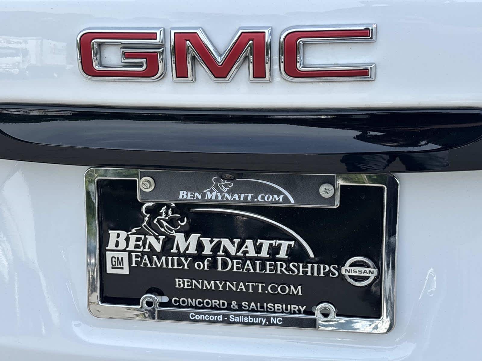 2023 GMC Terrain SLE