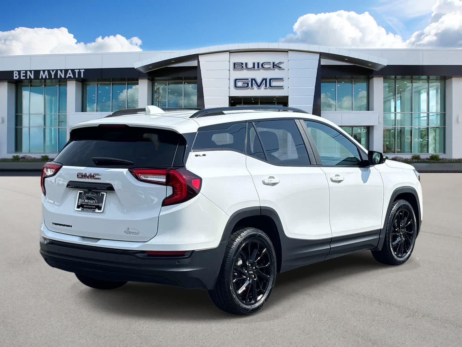 2023 GMC Terrain SLE