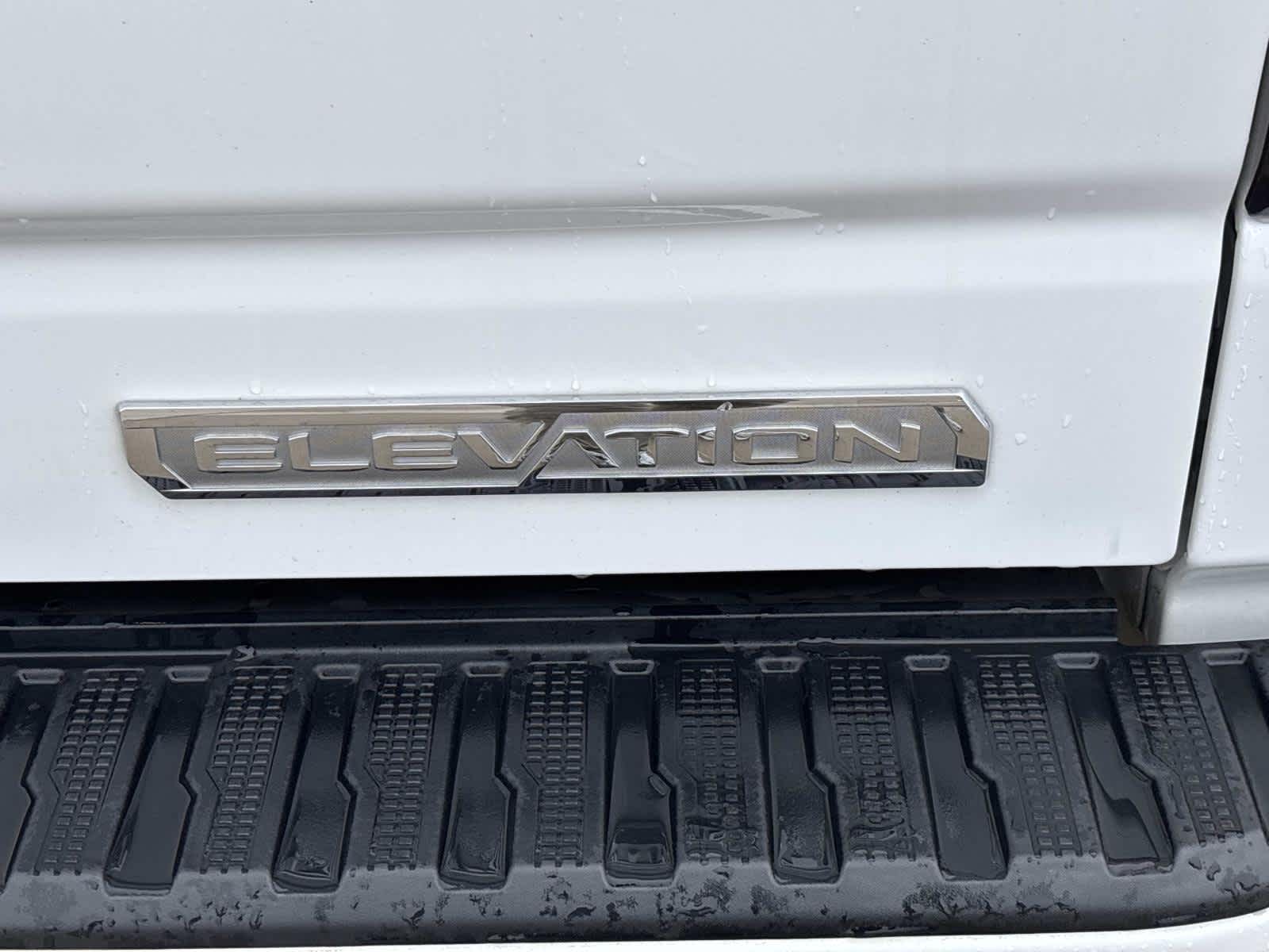 2022 GMC Sierra 1500 Limited Elevation