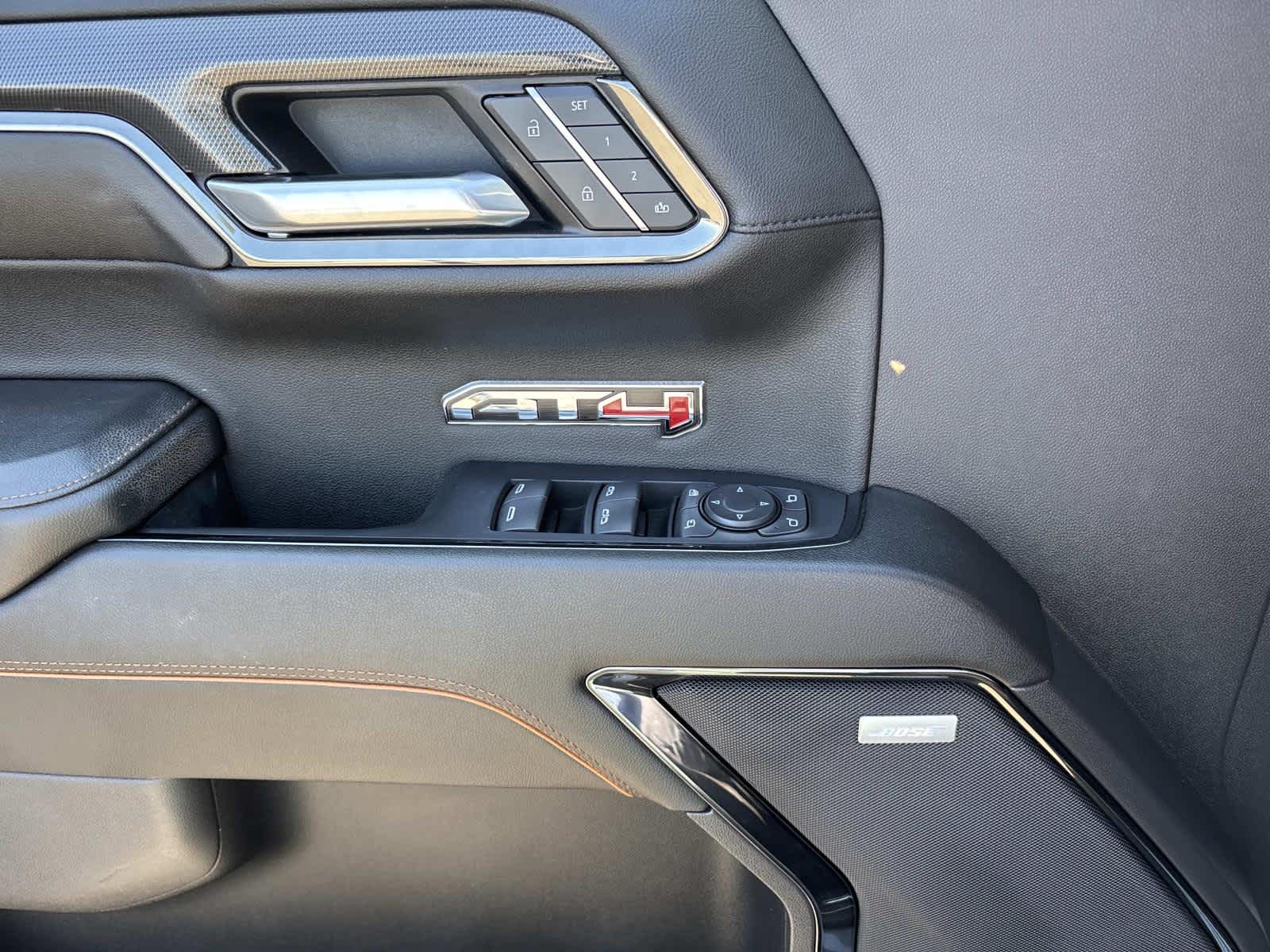 2024 GMC Sierra 1500 AT4