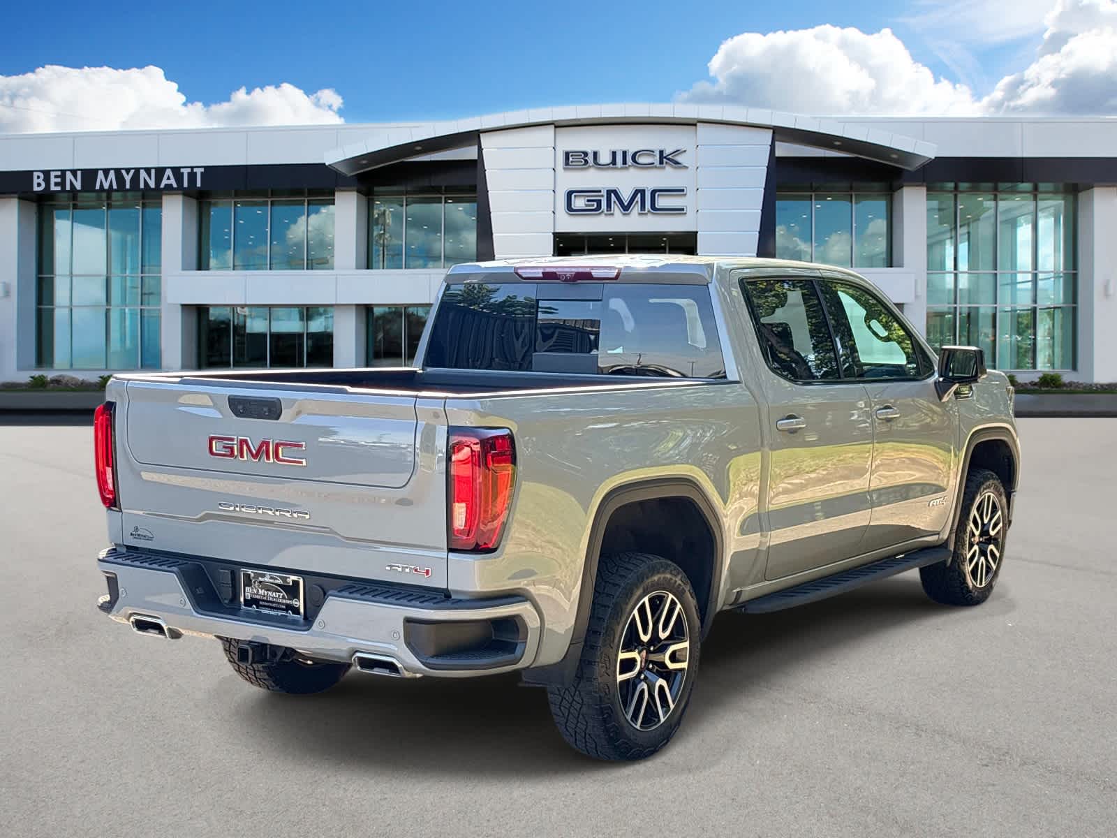2024 GMC Sierra 1500 AT4