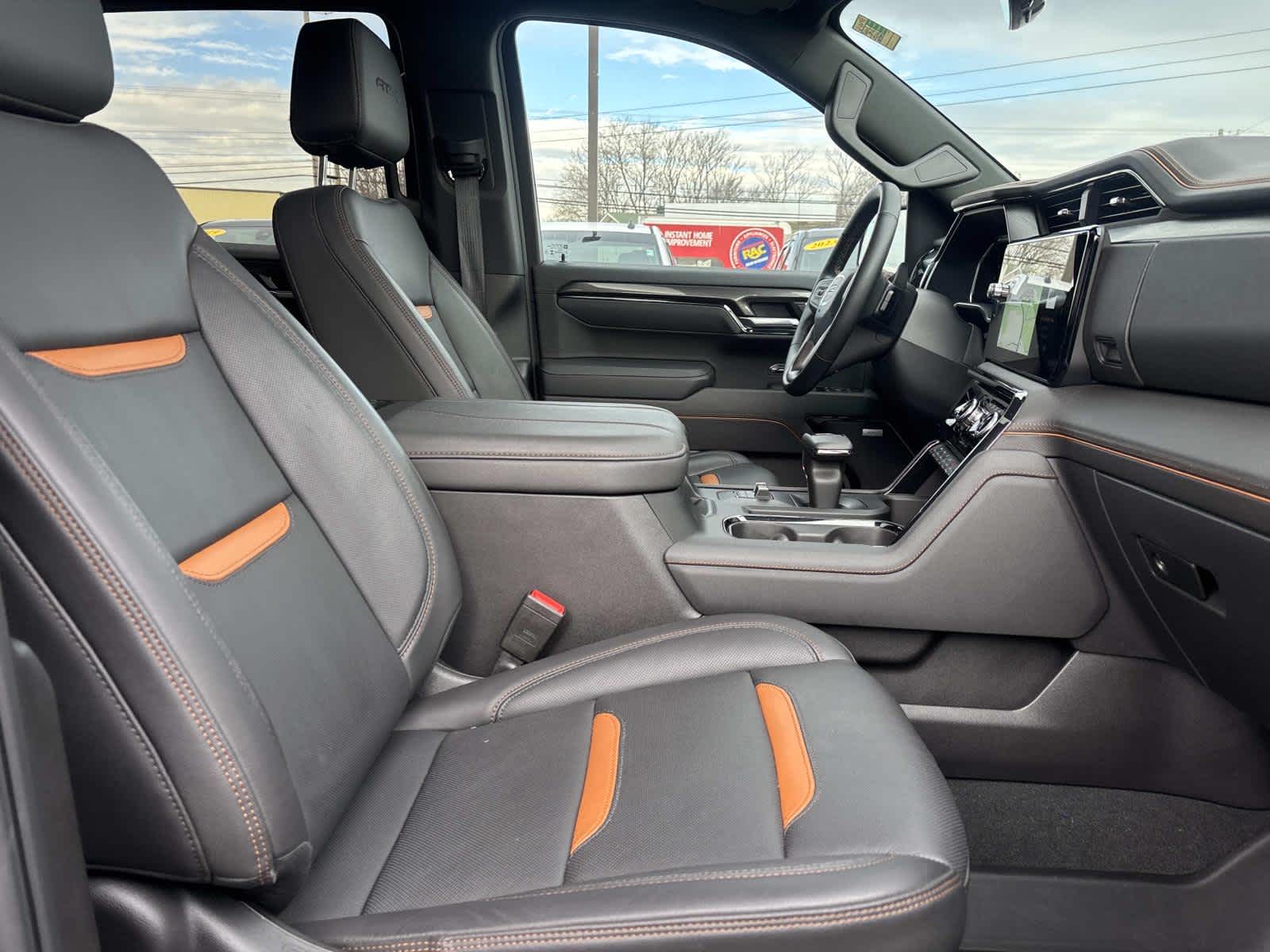 2025 GMC Sierra 1500 AT4