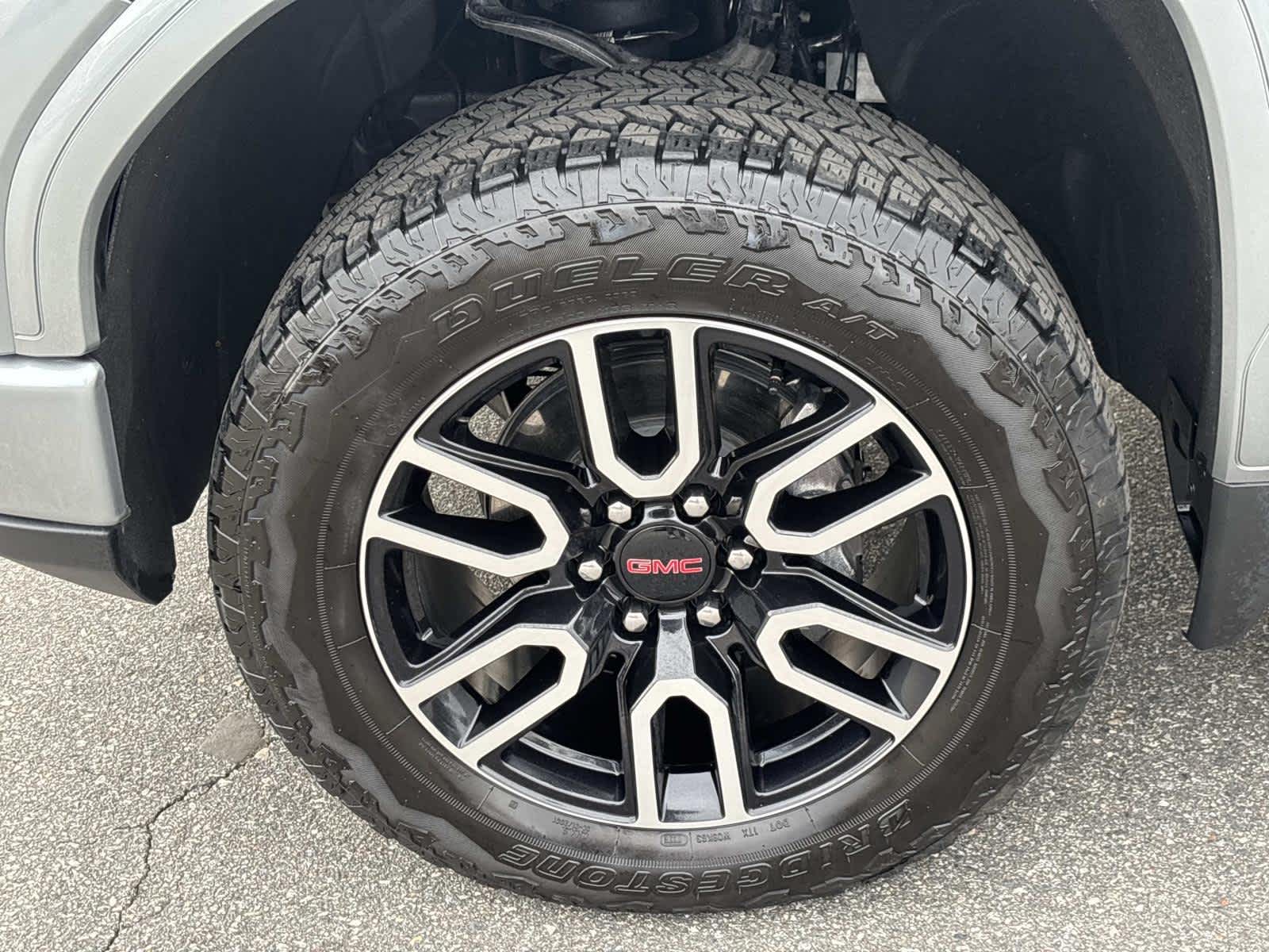 2025 GMC Sierra 1500 AT4