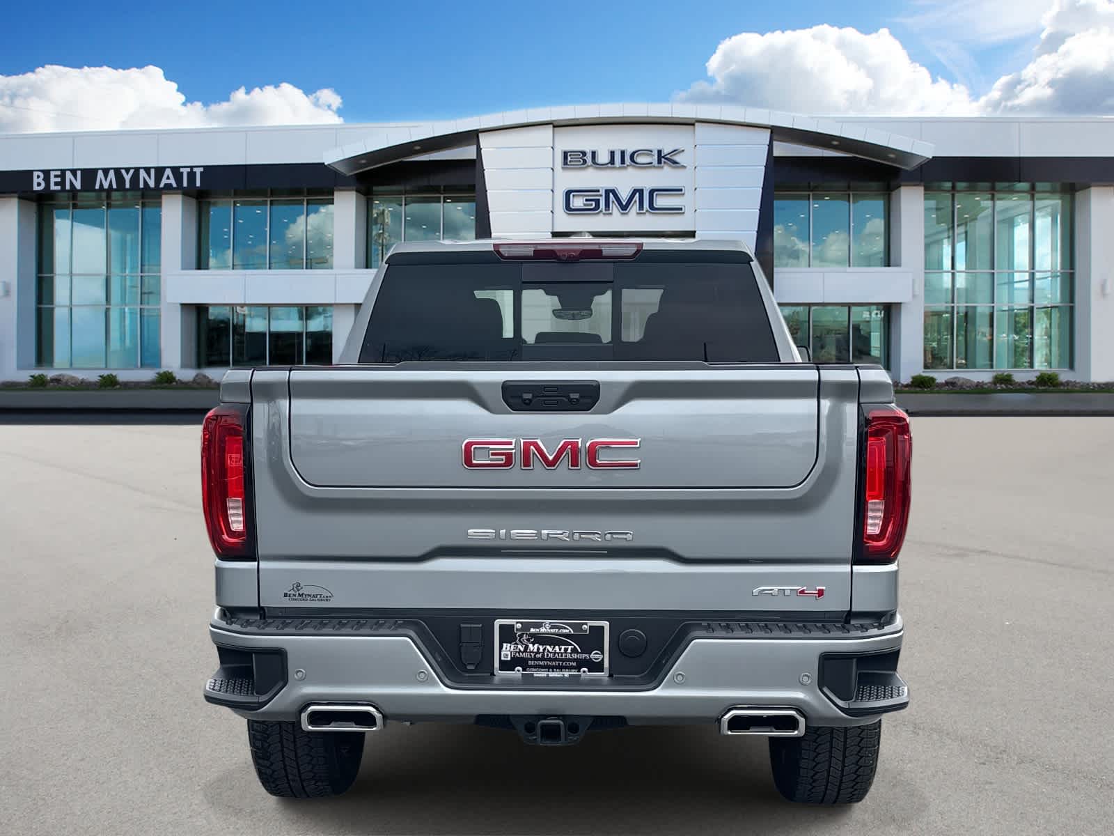 2025 GMC Sierra 1500 AT4
