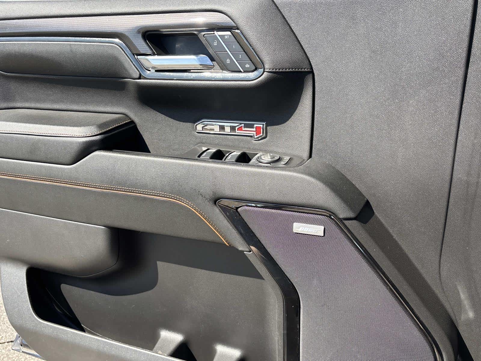2024 GMC Sierra 1500 AT4