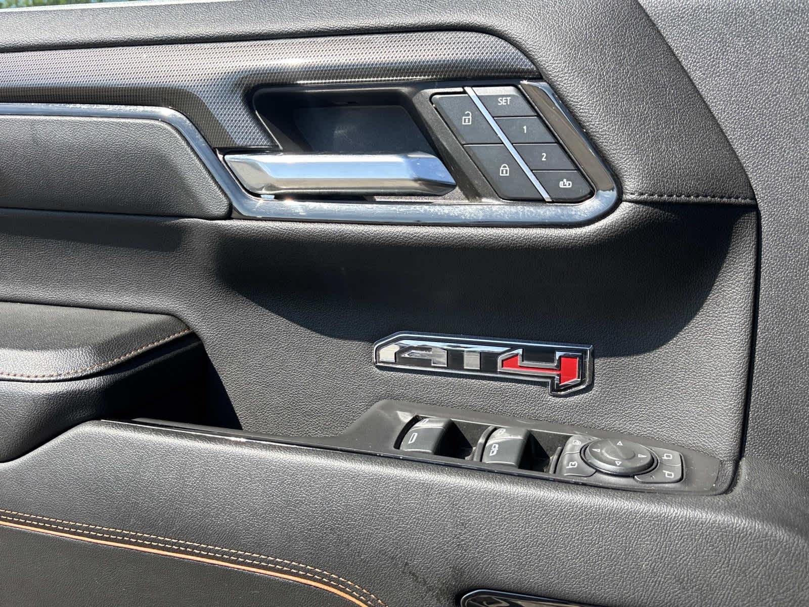 2024 GMC Sierra 1500 AT4