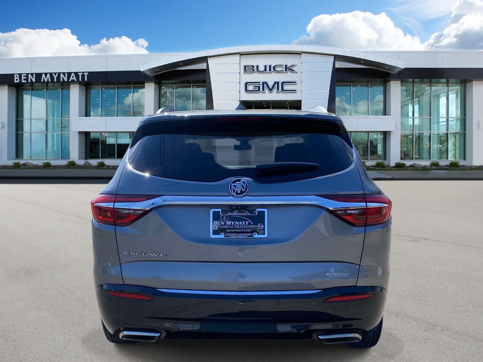 2020 Buick Enclave Essence
