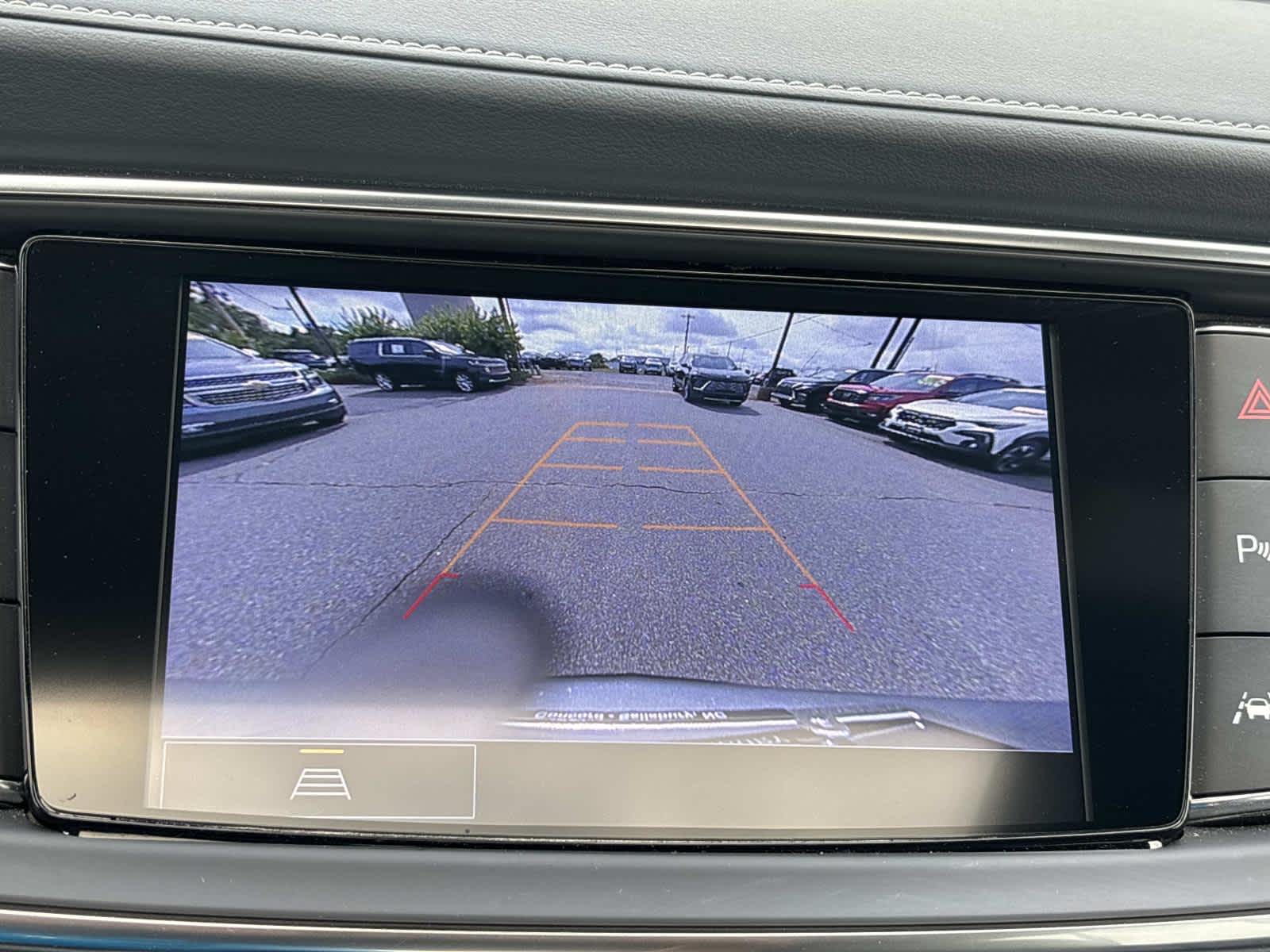 2023 Buick Enclave Essence