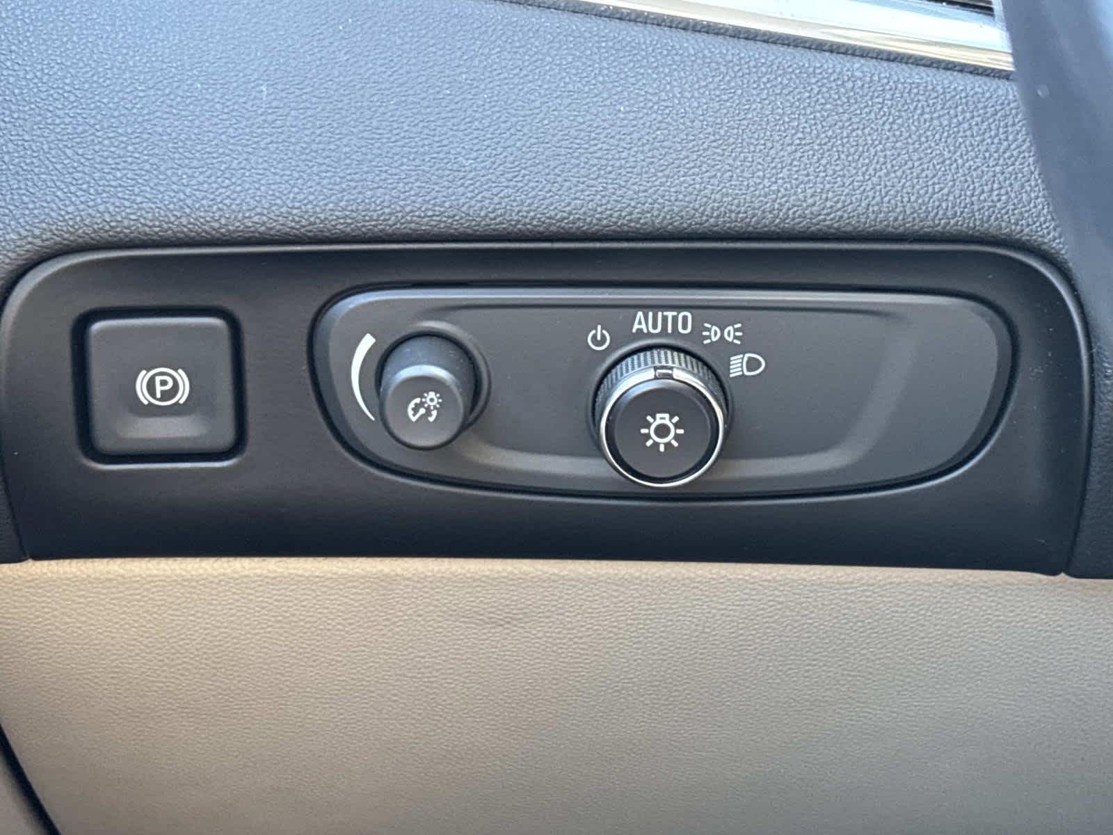 2018 Buick Enclave Essence