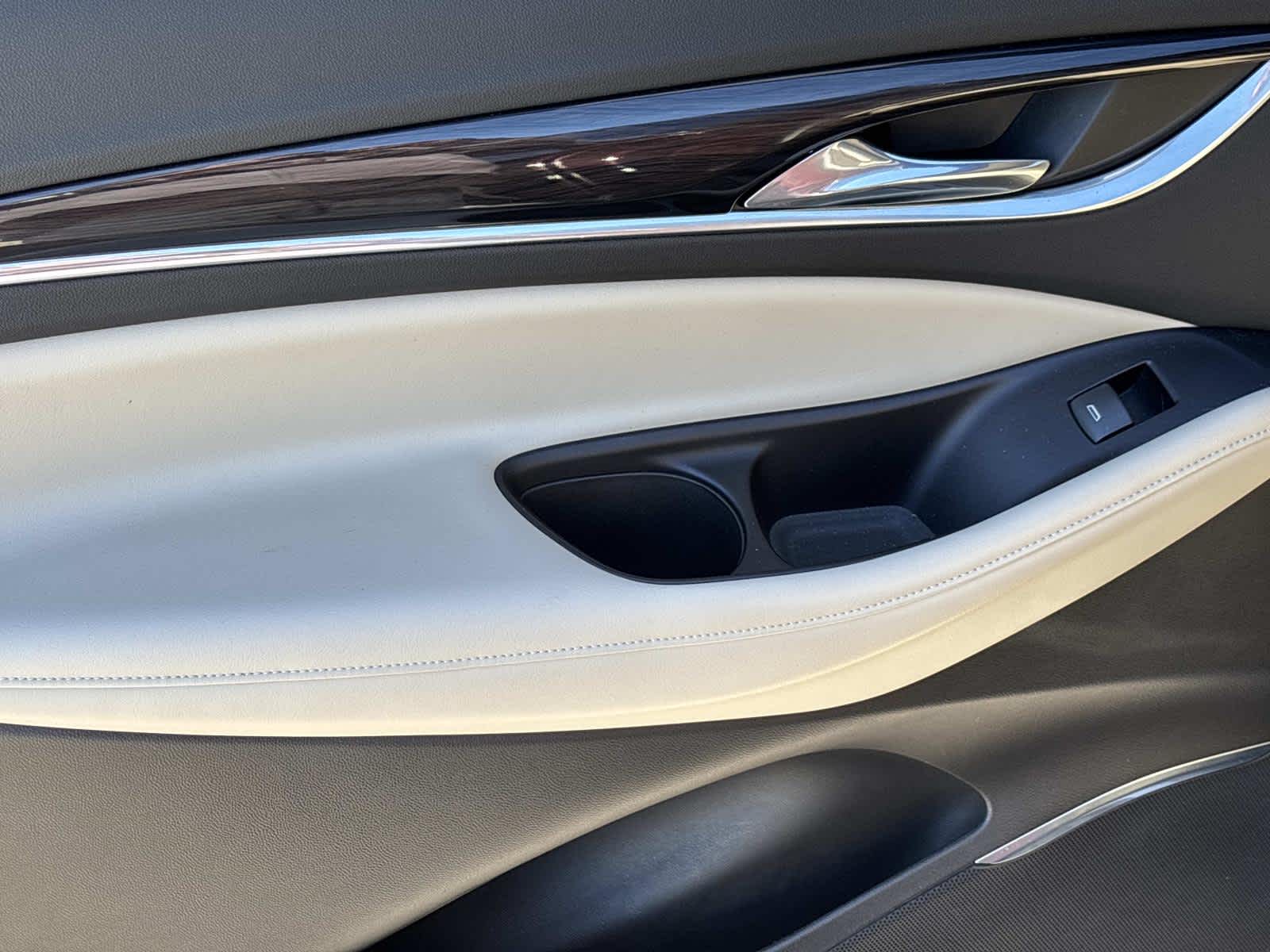 2018 Buick Enclave Essence