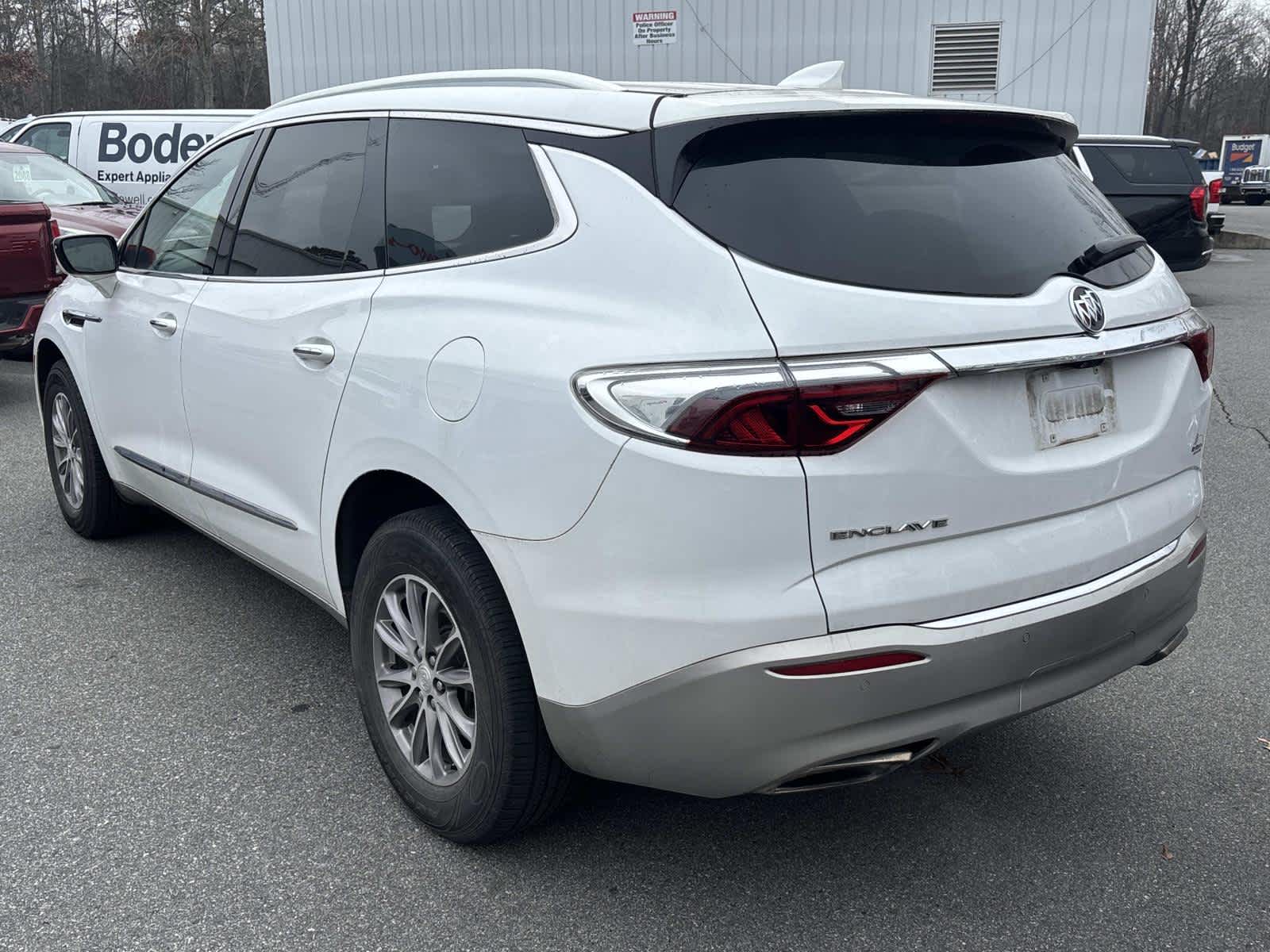 2022 Buick Enclave Essence