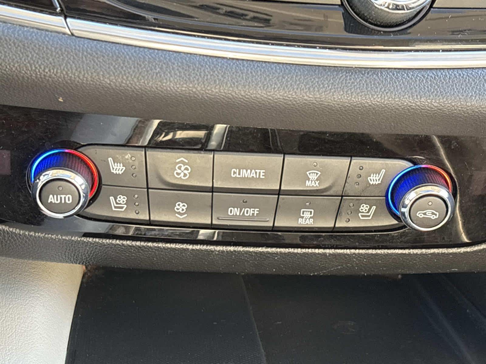 2022 Buick Enclave Avenir