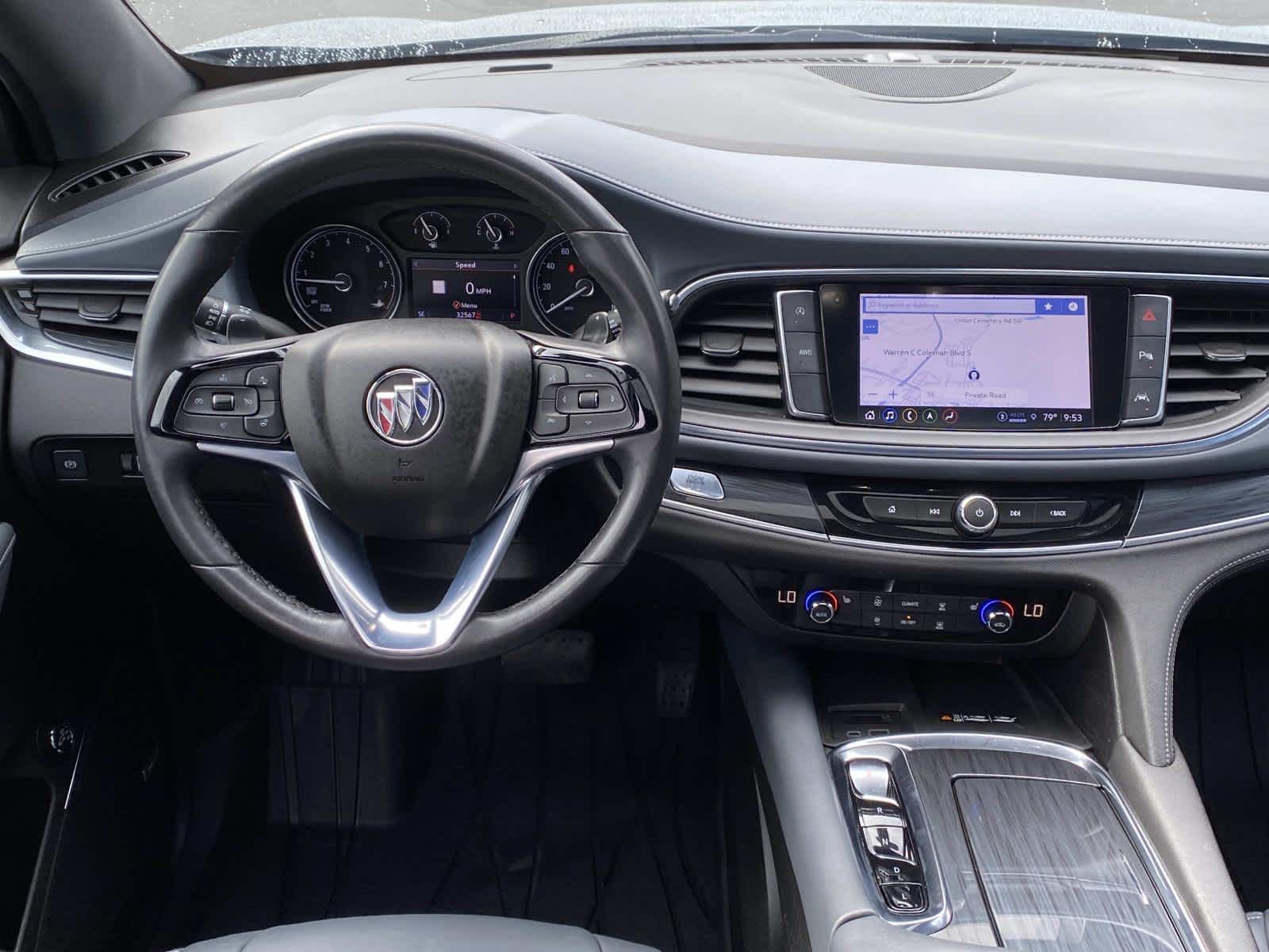 2023 Buick Enclave Essence