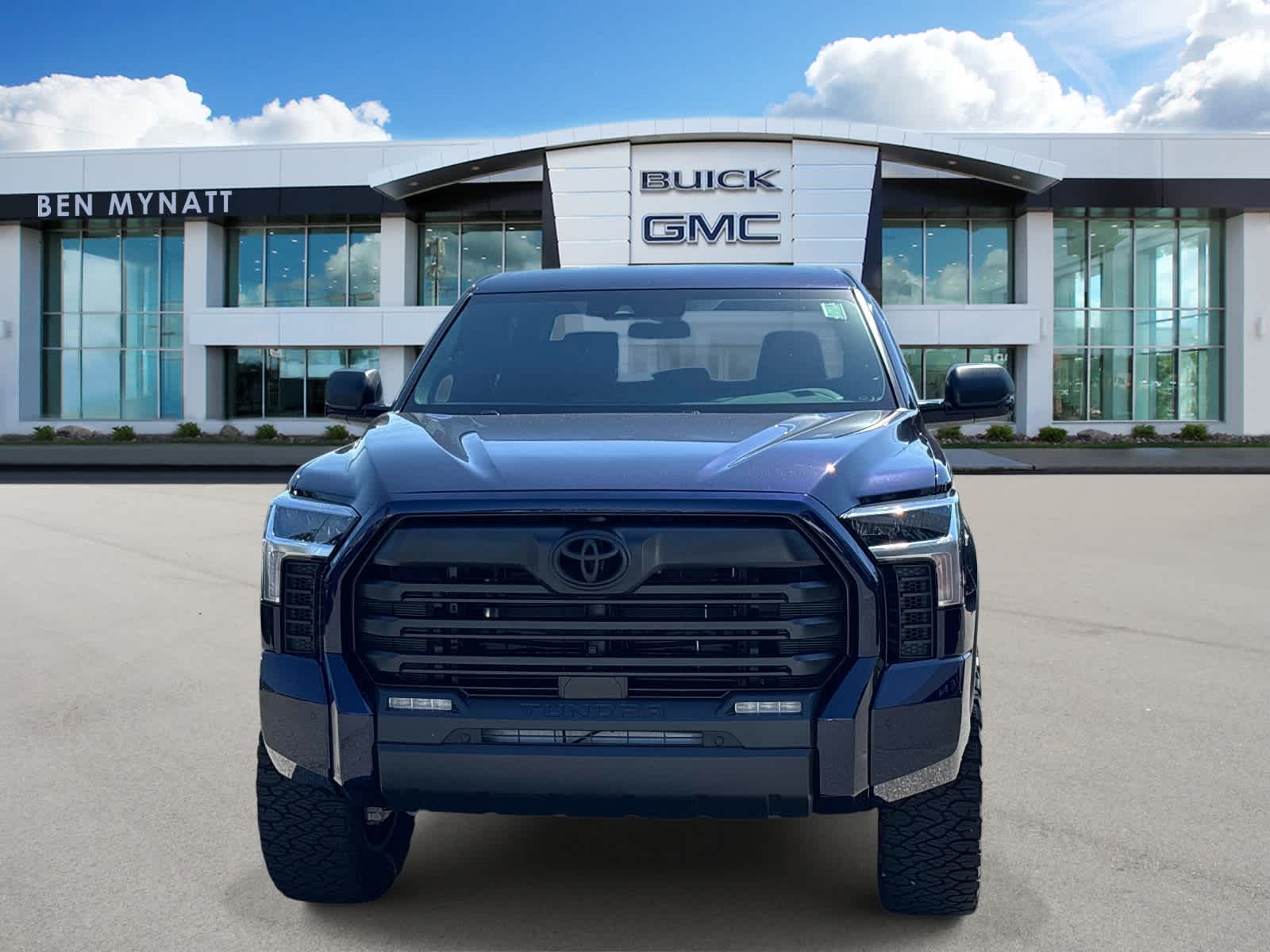 2025 Toyota Tundra 4WD SR