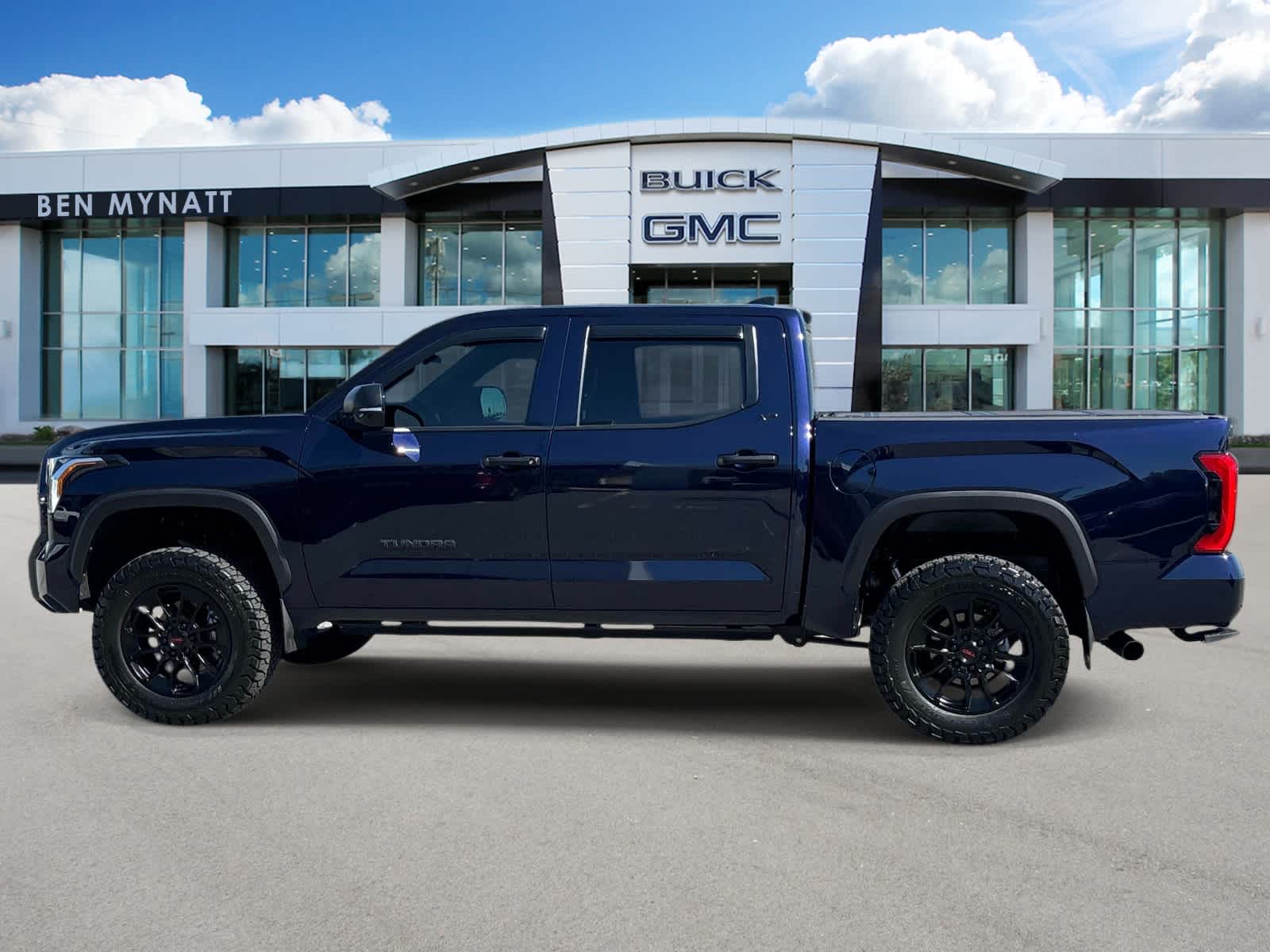 2025 Toyota Tundra 4WD SR